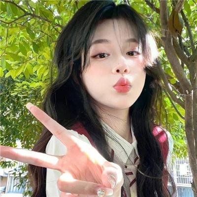 玻璃牢房
